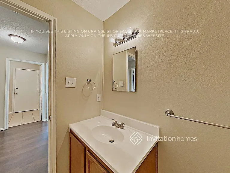 1512 Windy Meadows Dr — Photo 17