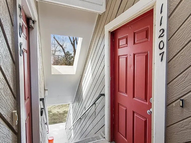 5250 S Huron Way #11-207 — Photo 1