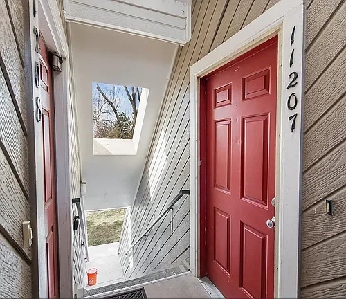 5250 S Huron Way #11-207 Photo 1