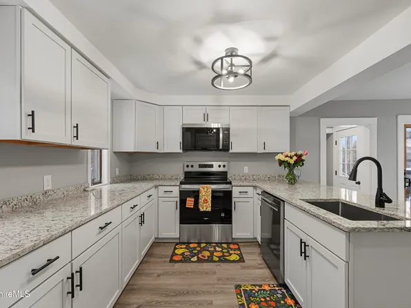 123 Broadview Ter, Pittsfield, MA 01201