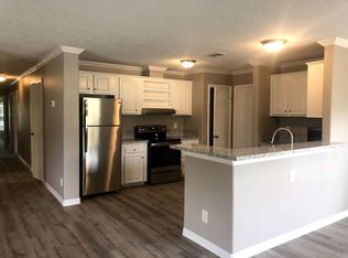 166 Varsity, Huntsville, TX 77340