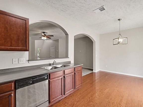 5th image of 8712 Ambonnay Dr