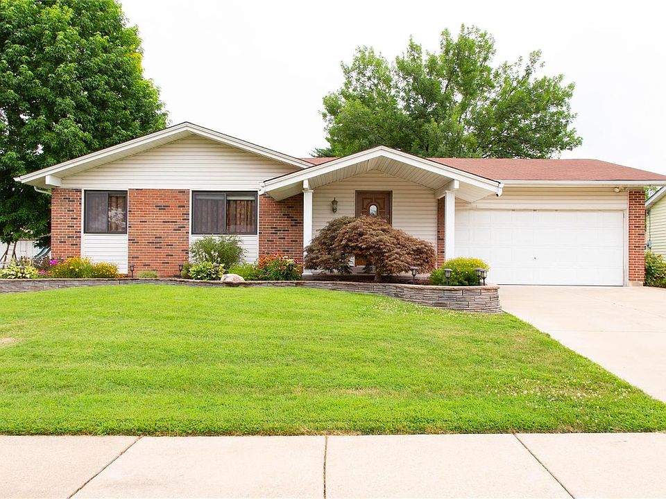 1st image of 2625 Bradwell Dr