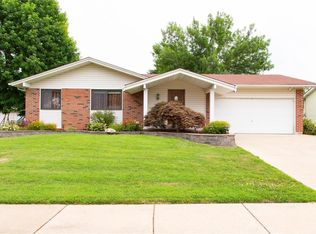 2625 Bradwell Dr, Florissant, MO