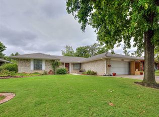 2301 Fox Ave, Moore, OK 73160