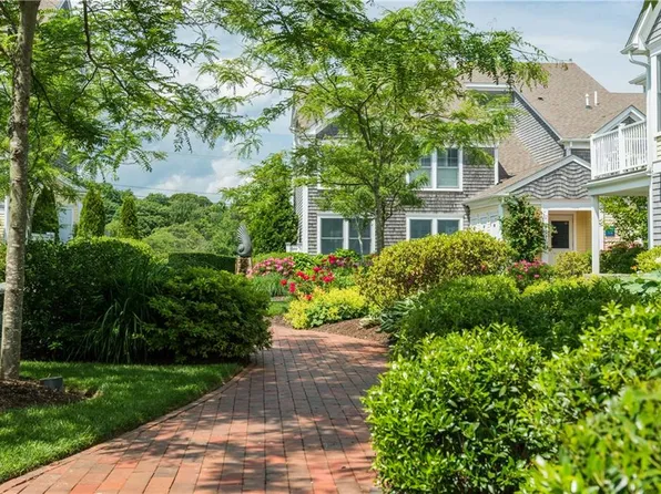 20 Narragansett Ave Unit 701, Narragansett, RI 02882