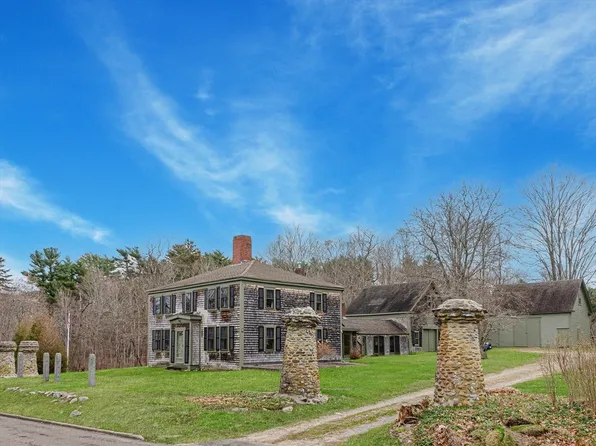 155 Plympton St, Middleboro, MA 02346