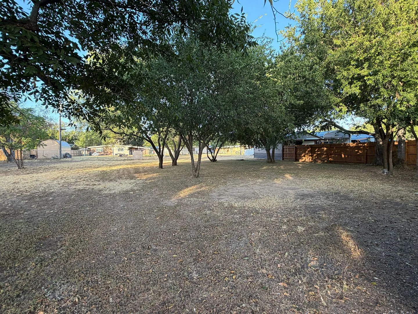 Beautiful 3 Bedroom Home — Photo 3