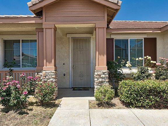 3rd image of 38309 Marsala Dr
