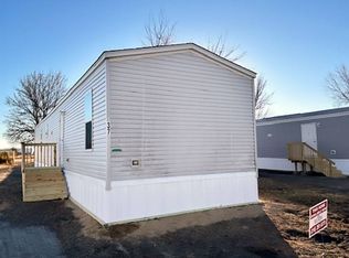 37 Prairieview Ct #37, Marshall, MN 56258