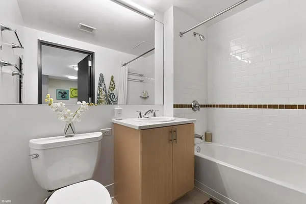 Rented by The Dermot Realty Management Company | media 8