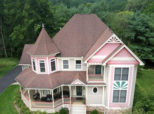 152 Gaslight Cir, State College, PA