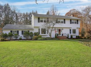 69 Canfield Rd, Morristown, NJ 07960