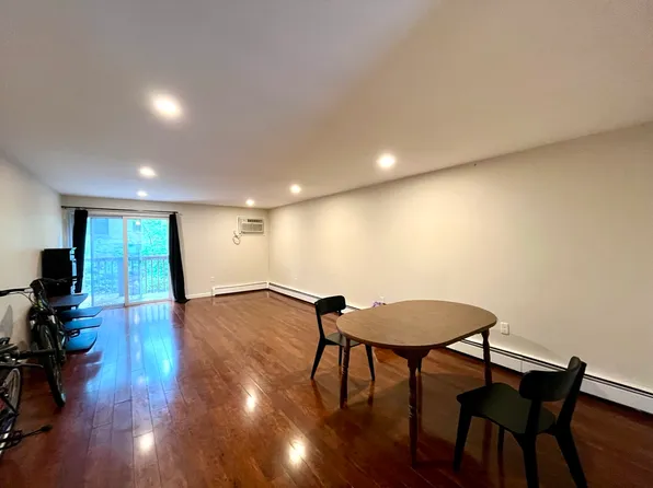 93 Spring St #A3, Watertown, MA 02472