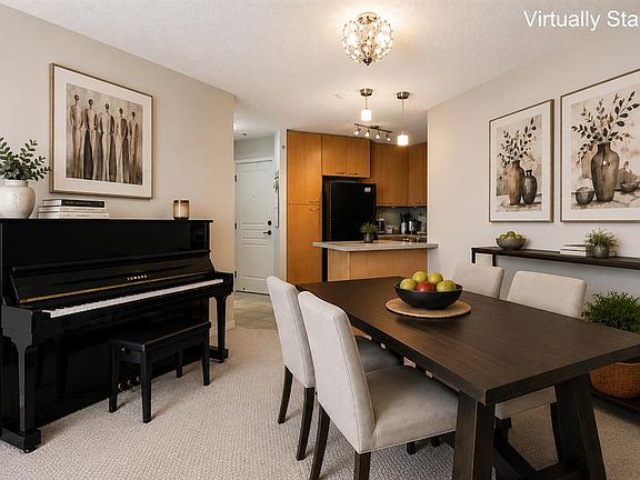 3rd image of 5115 SE Richard Rd SW #216