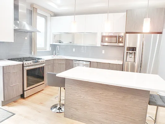 Rented by MAC Realty NY | media 16