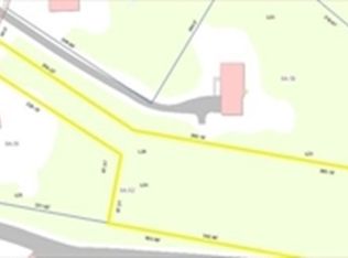 185 Cherry Ln, Amherst, MA 01002