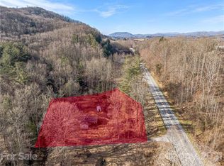 10 Faith Ln, Horse Shoe, NC 28742