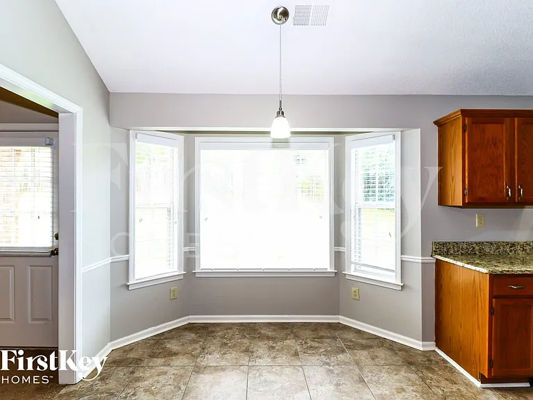779 N Ericson Rd — Photo 6