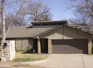 2701 Butler Dr, Arlington, TX 76012