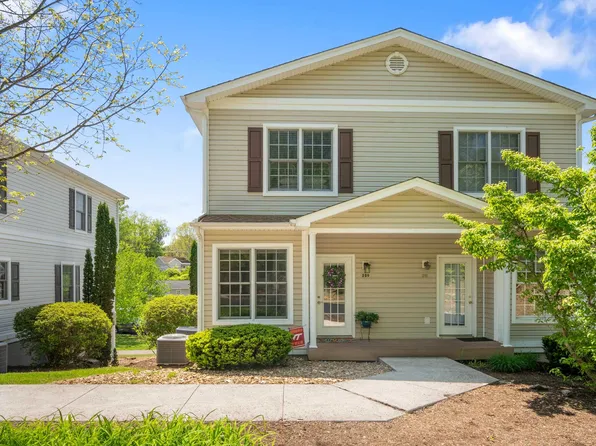 209 Heights Ln #209, Blacksburg, VA 24060
