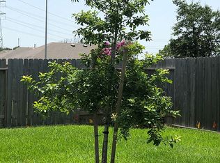 3907 Summerlin Ct, Baytown, TX 77521