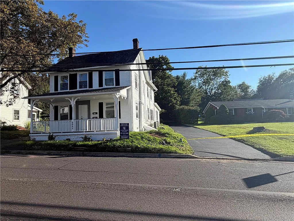 6064 Main St — Photo 2