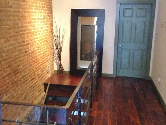 5th image of 555 17th St APT 1L
