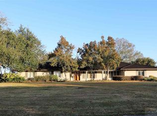 3113 Lake Palourde Dr, Morgan City, LA 70380