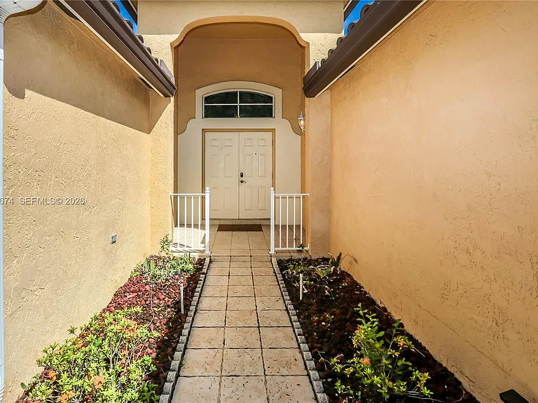 4022 Pinewood Ln — Photo 26