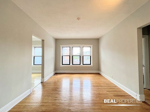 2nd image of 2244 W Wilson Ave #2244306