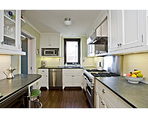 Sold by Corcoran | media 2