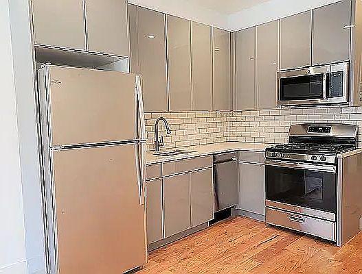 1st image of 187 Pulaski St #A