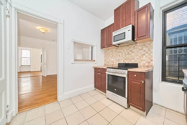 Rented by Living New York | media 10