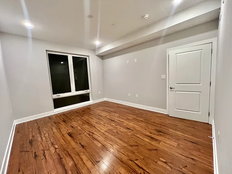 330 Cambridge St #2 — Photo 20