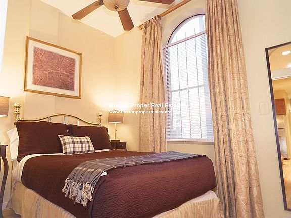 48 Hereford St. #A Boston - Back Bay Unit Photo 9