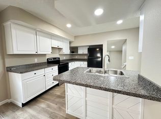 709 S 17th St, Fort Dodge, IA 50501