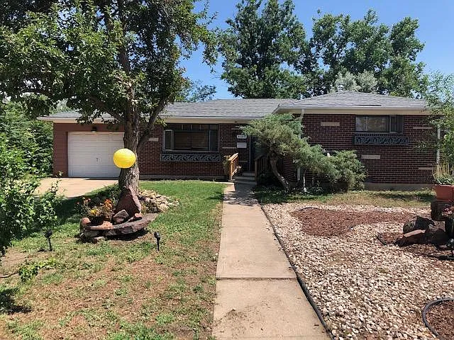 4105 Moorhead Ave — Photo 3