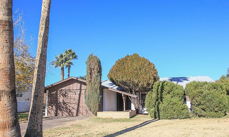 1st image of 5234 E Larkspur Dr