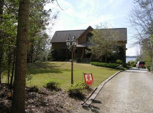 316 Silver Creek Landing Rd, Cape Carteret, NC 28584