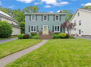 30 Northfield Rd, Rochester, NY 14617