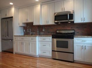 14 City Point Ct, Boston, MA 02127
