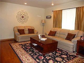 3rd image of 210 Dianna Dr