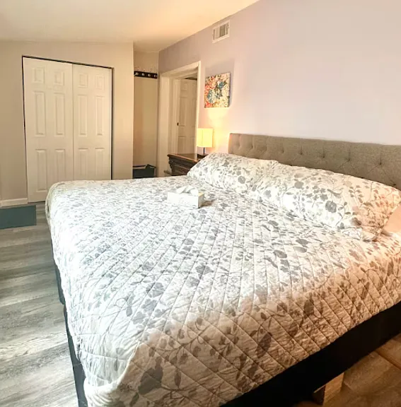 10548 Lake Dr — Photo 17
