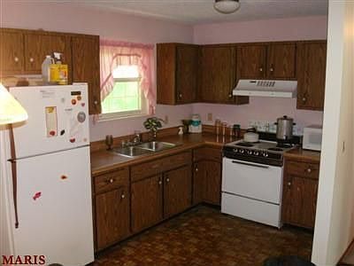 1st image of 833 Sommerset Dr