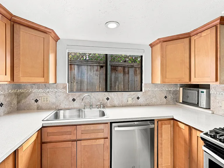 336 Wilkes Cir — Photo 11