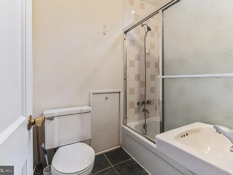 1919 Spruce St #3R — Photo 15