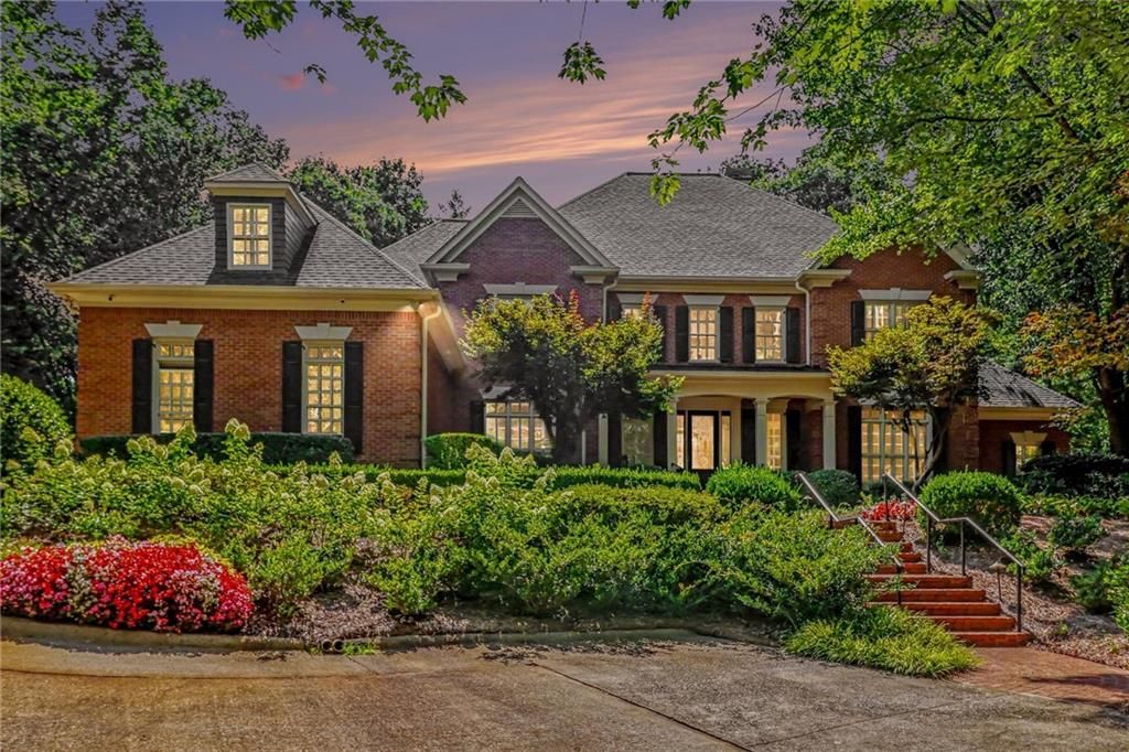 5950 Long Island Dr NW, Sandy Springs, GA - View 3