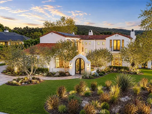 2 Havenhurst Dr, Coto De Caza, CA 92679