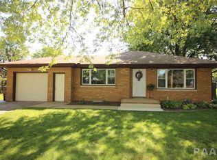 4418 N Pleasant Ridge Ct, Peoria, IL 61614